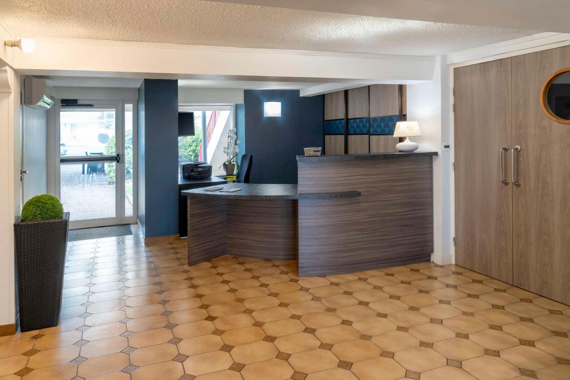Sure Hotel By Best Western Saintes Εξωτερικό φωτογραφία