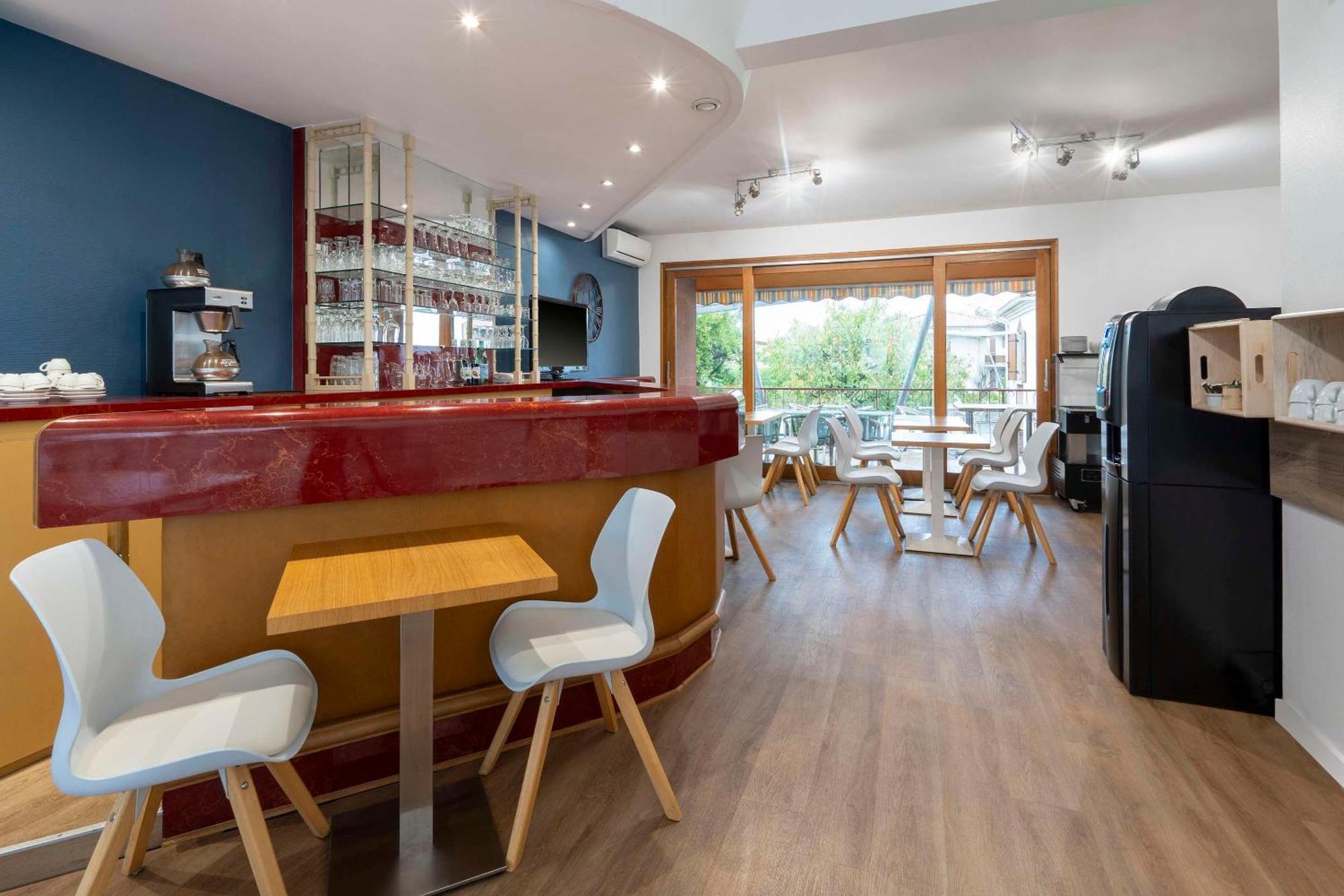Sure Hotel By Best Western Saintes Εξωτερικό φωτογραφία