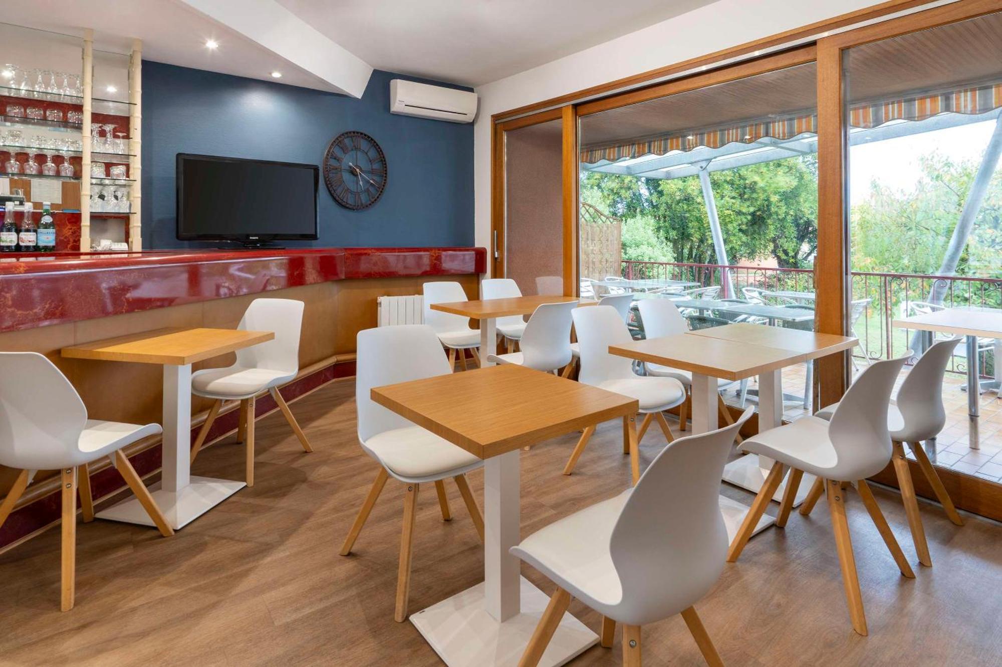 Sure Hotel By Best Western Saintes Εξωτερικό φωτογραφία